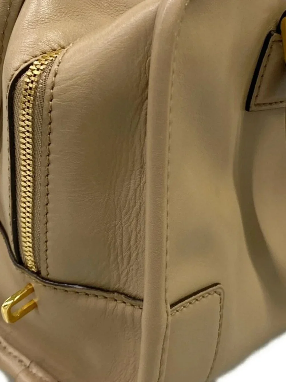 LOEWE Amazona 23 352.39.H71 Beige Leather Handbag